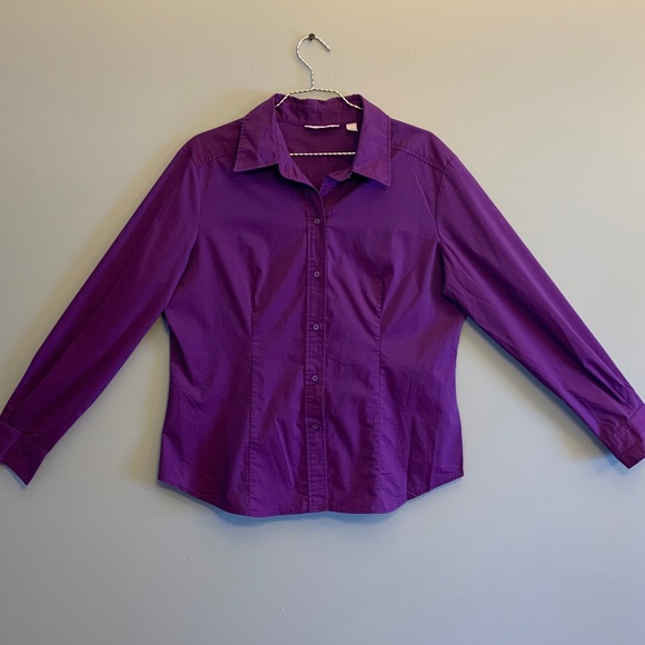 New York & Company Purple button up top, XL - Picture 6 of 6